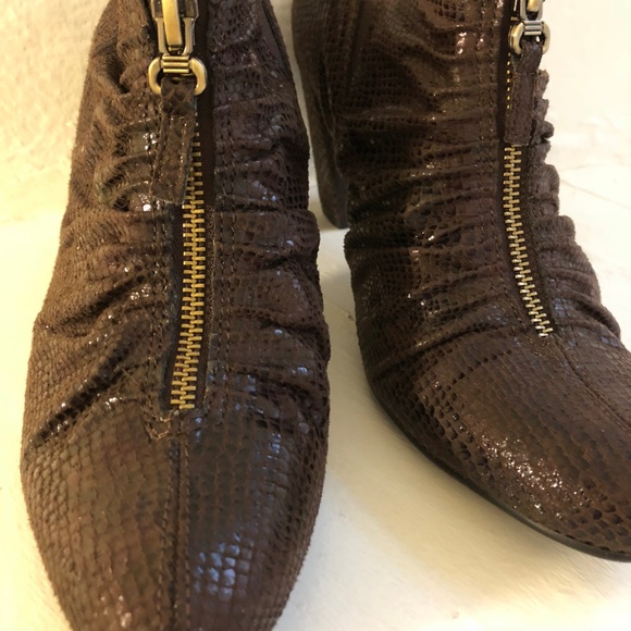 AEROSOLES WOMEN'S FORTUNATE BOOTIES - Picture 3 of 6